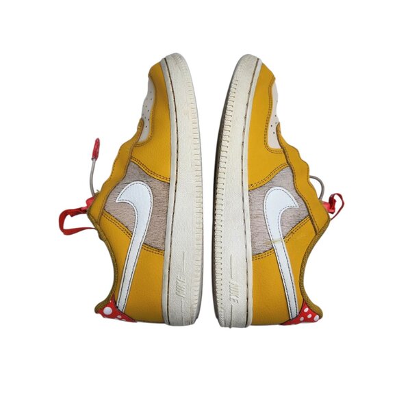 Nike Air Force 1 Toggle SE Mushroom DQ0365-700 Yellow White Size 3Y - Picture 7 of 9